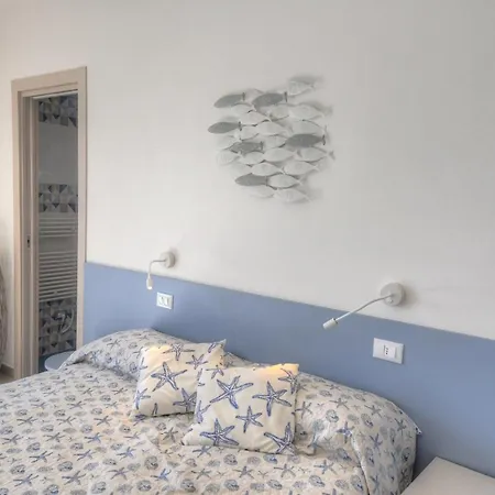 Hotel Vela D'Oro Pietra Ligure Exterior foto